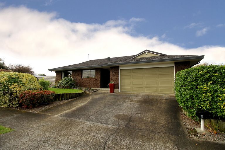 Photo of property in 24 Havill Street, Takaro, Palmerston North, 4410