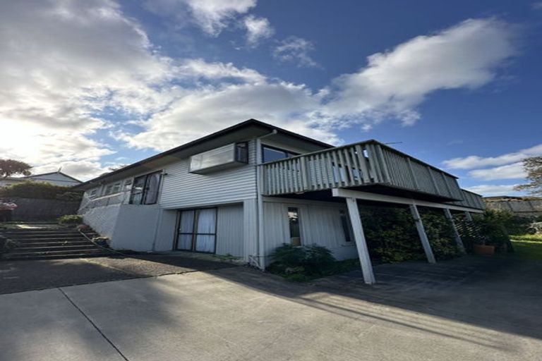 Photo of property in 5 Riverhills Avenue, Pakuranga Heights, Auckland, 2010