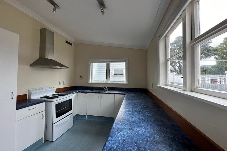 Photo of property in 19 Elizabeth Street, Petone, Lower Hutt, 5012