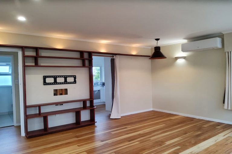 Photo of property in 3/24 Taharoto Road, Takapuna, Auckland, 0622