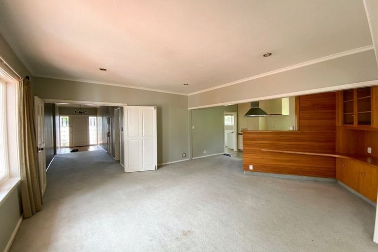 Photo of property in 147 Straven Road, Fendalton, Christchurch, 8014