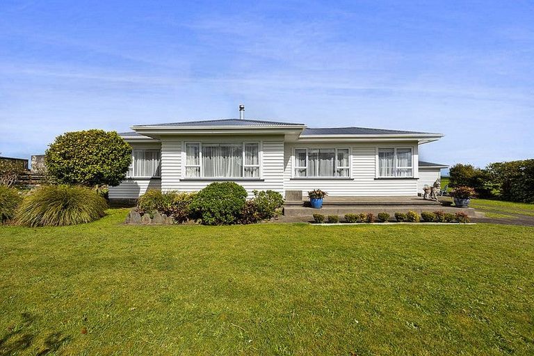 Photo of property in 5523 South Road, Rahotu, Opunake, 4681