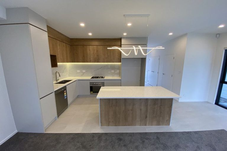 Photo of property in 26b Grande Vue Road, Papatoetoe, Auckland, 2025