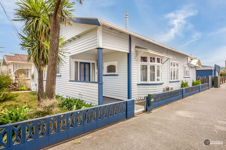 Photo of property in 381 Jackson Street, Petone, Lower Hutt, 5012