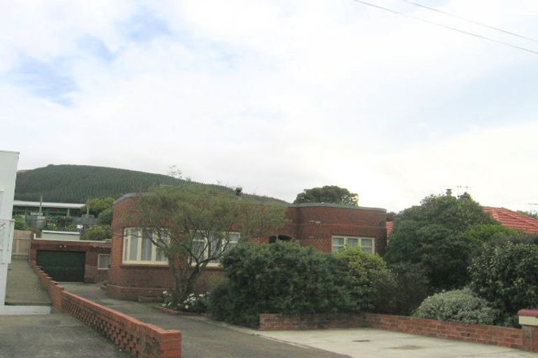 Photo of property in 20 Handyside Street, Tawa, Wellington, 5028