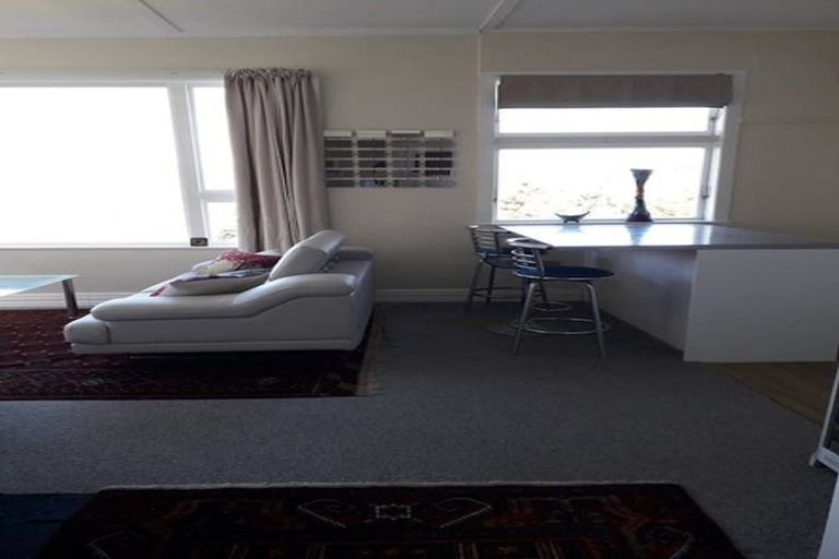 Photo of property in 33 Hornsey Road, Melrose, Wellington, 6023