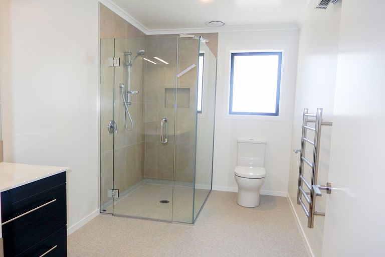 Photo of property in 16b Clydesdale Drive, Holmes Hill, Oamaru, 9401