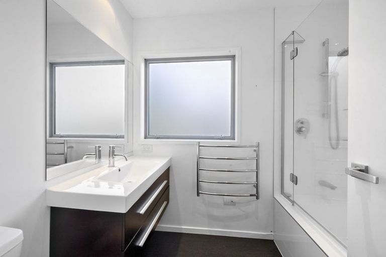 Photo of property in 459 Devon Street West, Lynmouth, New Plymouth, 4310