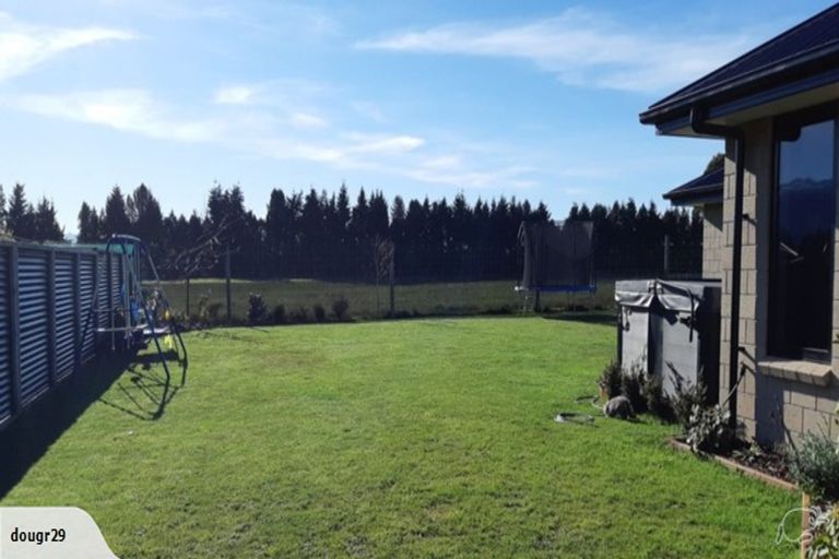 Photo of property in 27 Orbell Crescent, Te Anau, 9679