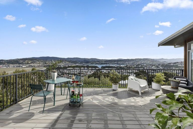Photo of property in 85e Seatoun Heights Road, Seatoun, Wellington, 6022