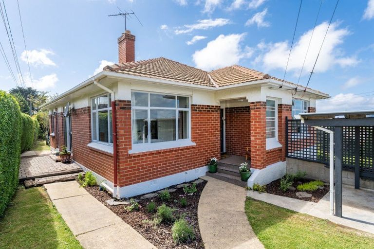 Photo of property in 127 Mornington Road, Kenmure, Dunedin, 9011