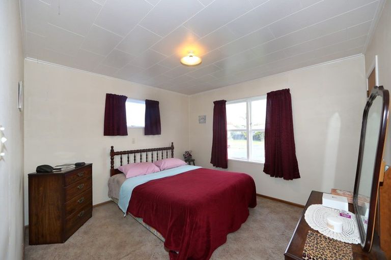 Photo of property in 32 Robinson Crescent, Tamatea, Napier, 4112