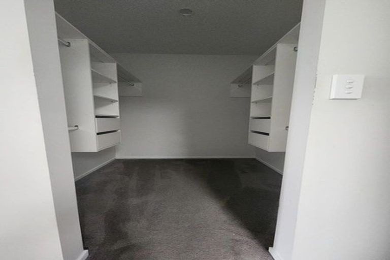 Photo of property in 9 Riroriro Close, Papakura, 2110