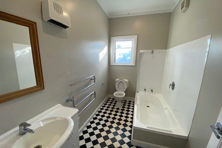 Photo of property in 55 Sefton Street, Wadestown, Wellington, 6012