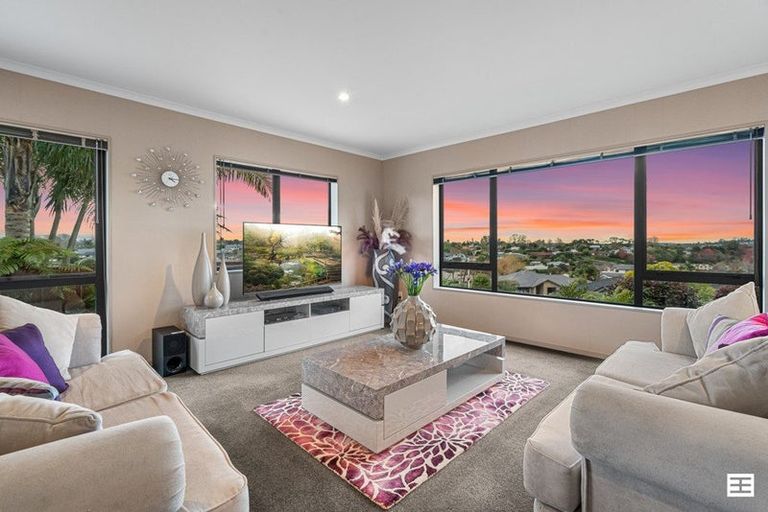 Photo of property in 8 Siemonek Rise, Bethlehem, Tauranga, 3110