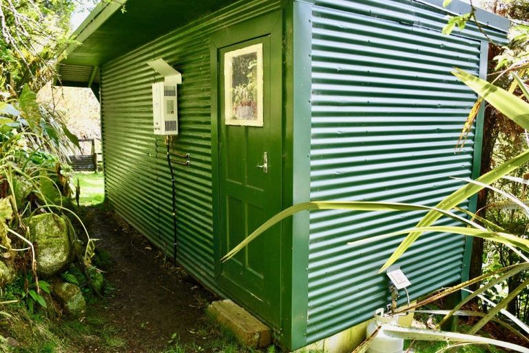 Photo of property in 6 Arapito Road, Karamea, 7893