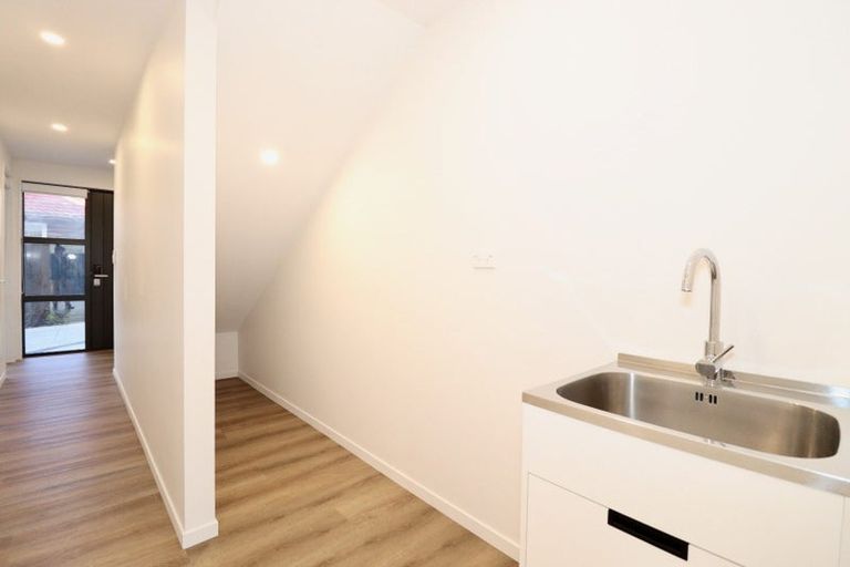 Photo of property in 3c Wilbur Place, Pakuranga Heights, Auckland, 2010