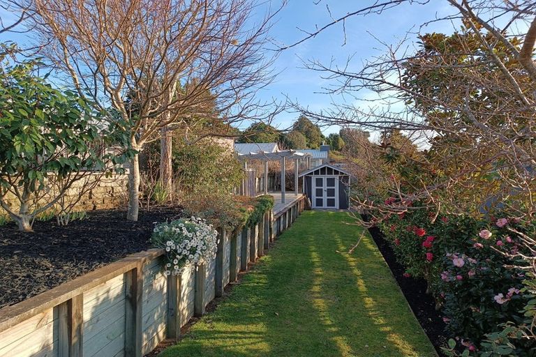 Photo of property in 3a Pipitea Place, Whalers Gate, New Plymouth, 4310