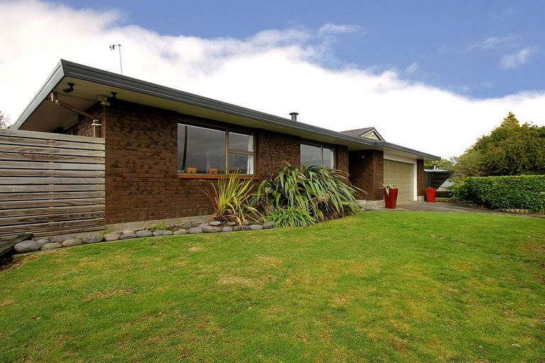 Photo of property in 24 Havill Street, Takaro, Palmerston North, 4410