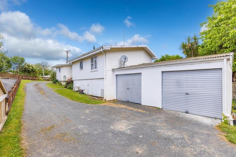 Photo of property in 27a Kingsway Crescent, Forest Lake, Hamilton, 3200