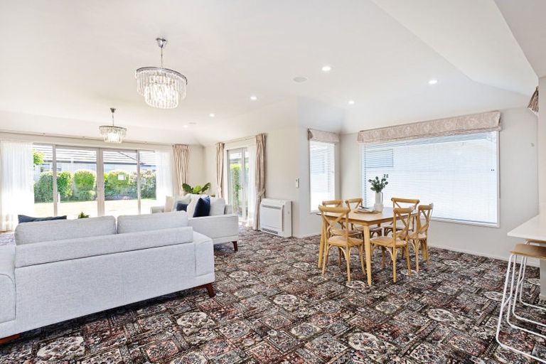 Photo of property in 152 Newcastle Street, Windsor, Invercargill, 9810