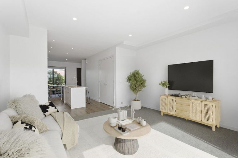 Photo of property in 3/46 Jane Maree Road, Kumeu, 0810