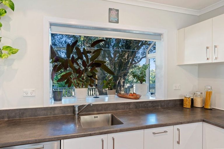 Photo of property in 50 Moana Street, Otaki Beach, Otaki, 5512