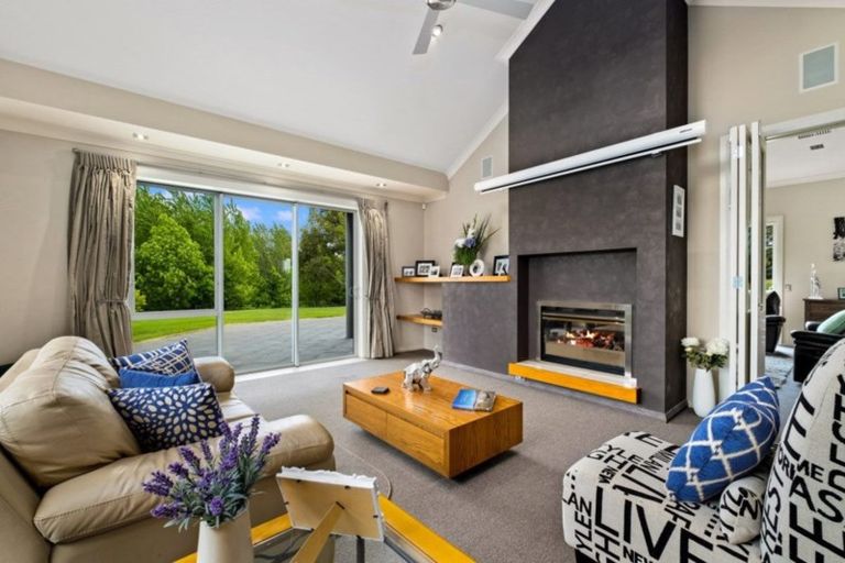 Photo of property in 60 Gilligans Gully Road, Alexandra, 9320