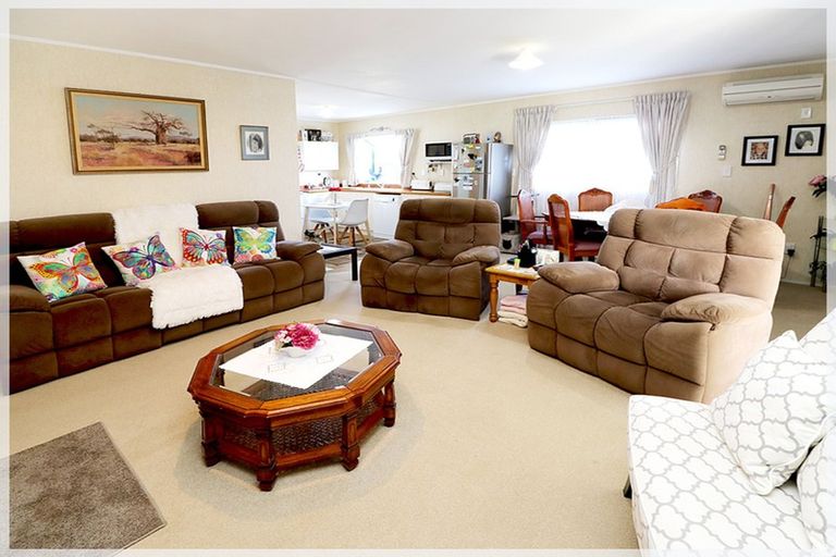 Photo of property in 18a Johnston Street, Foxton, 4814