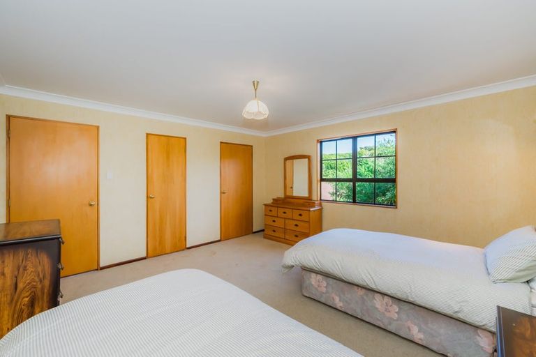 Photo of property in 92 Ngaio Road, Waikanae, 5036