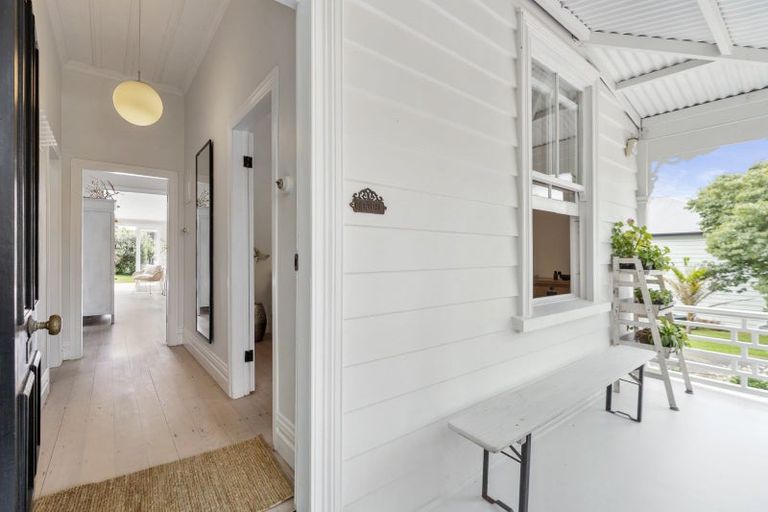 Photo of property in 14 Beaconsfield Street, Devonport, Auckland, 0624