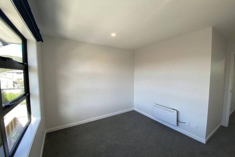 Photo of property in 90a Cambridge Terrace, Waterloo, Lower Hutt, 5011
