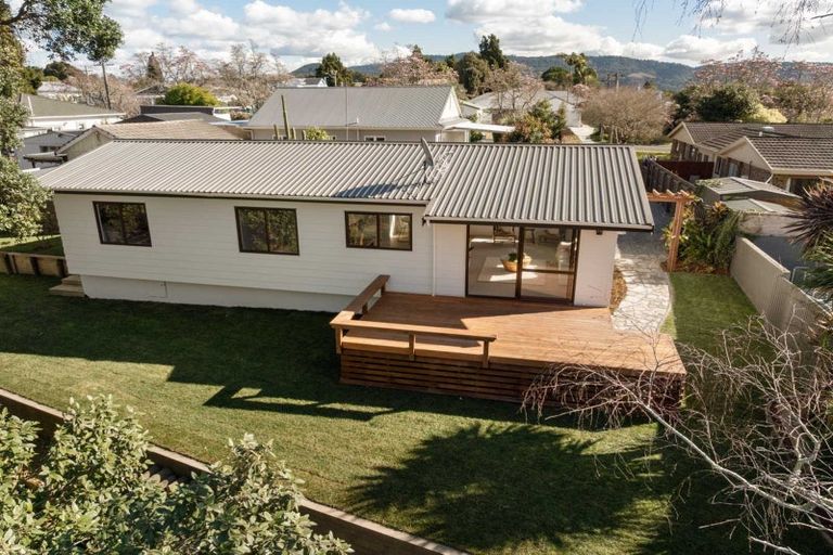 Photo of property in 14 Hastings Street, Te Puke, 3119