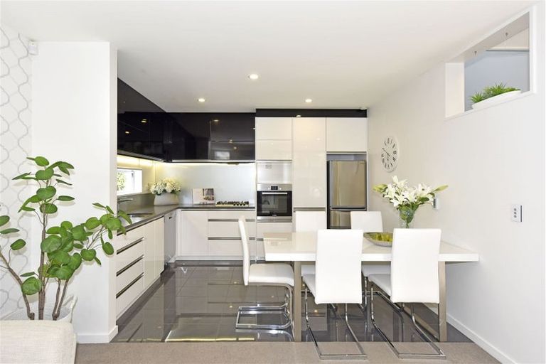 Photo of property in 14a Exeter Street, Merivale, Christchurch, 8014