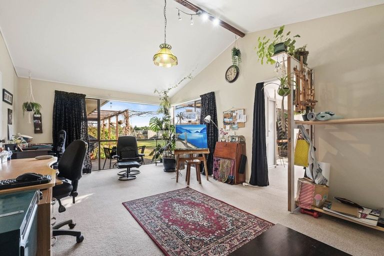 Photo of property in 3 Railway Street, Sefton, 7477