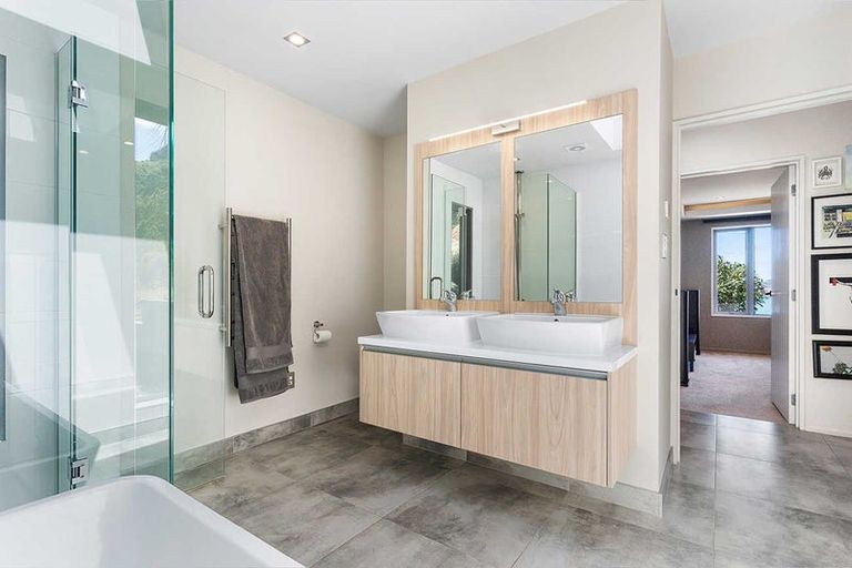 Photo of property in 7 Leading Light Lane, Governors Bay, Lyttelton, 8971