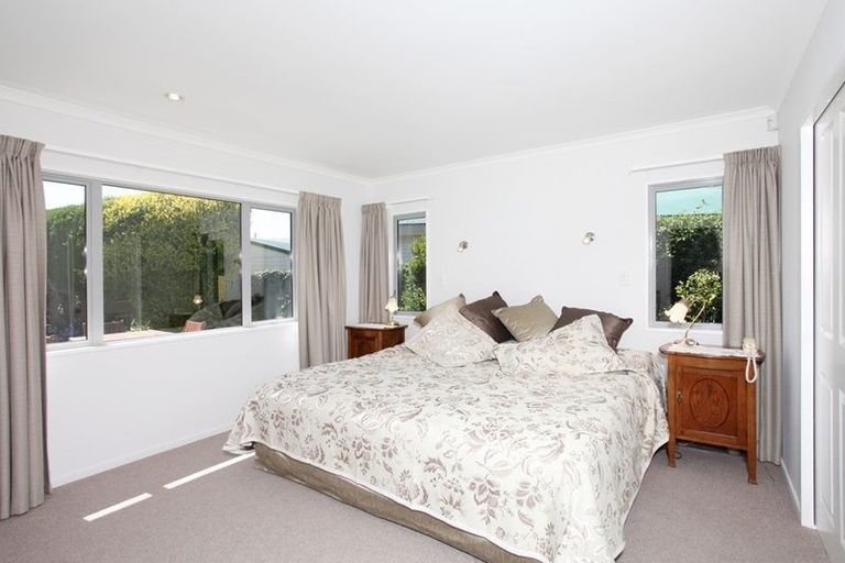 Photo of property in 4 Ensors Road, Opawa, Christchurch, 8023