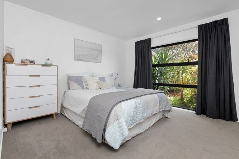 Photo of property in 61 Simpson Road, Papamoa Beach, Papamoa, 3118