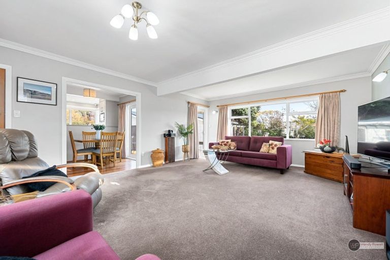 Photo of property in 18 Parnell Street, Fairfield, Lower Hutt, 5011