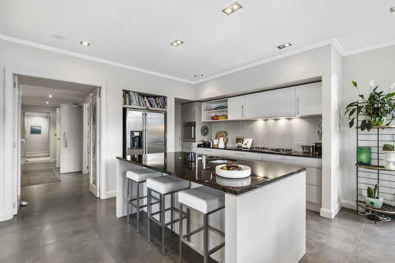 Photo of property in 192 Orakei Road, Remuera, Auckland, 1050