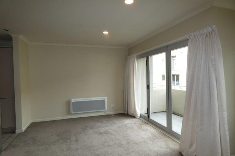 Photo of property in Marrakech Cafe, 68/305 Evans Bay Parade, Hataitai, Wellington, 6021