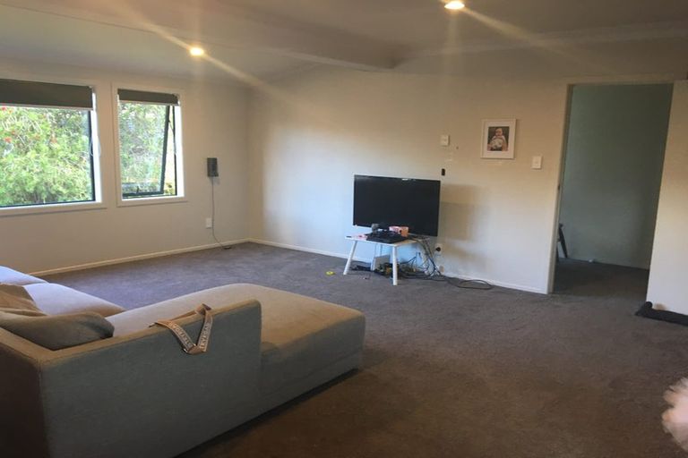Photo of property in 1a Tirita Street, Kawaha Point, Rotorua, 3010