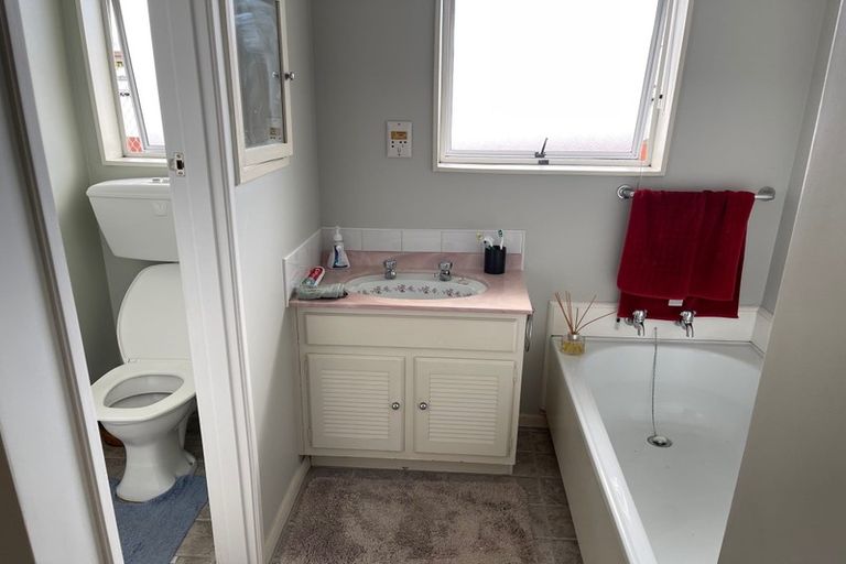 Photo of property in 90 Kaiwara Street, Hoon Hay, Christchurch, 8025