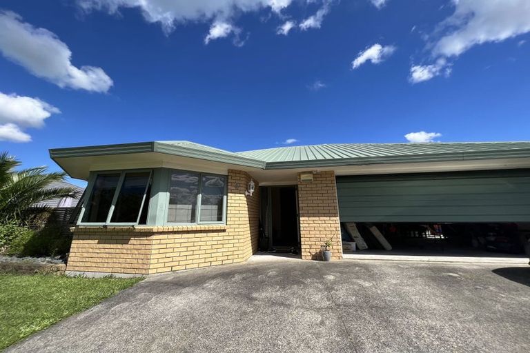 Photo of property in 4 Farringdon Avenue, Rototuna North, Hamilton, 3210