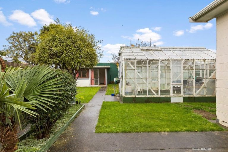 Photo of property in 25a Bauchop Road, Waterloo, Lower Hutt, 5011