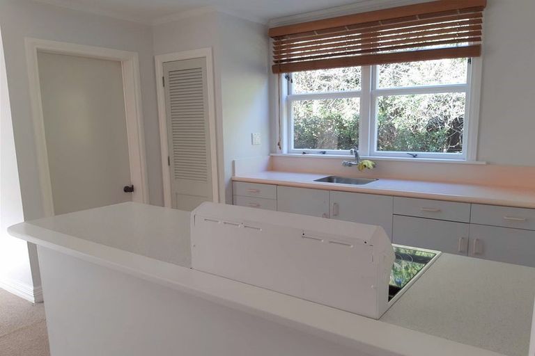 Photo of property in 8 Muhunoa West Road, Ohau, Levin, 5570