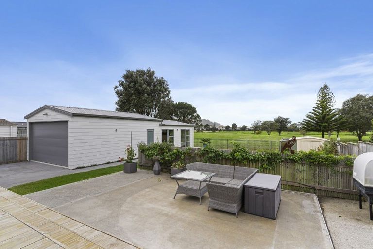 Photo of property in 140 Kiwi Road, Whangamata, 3620