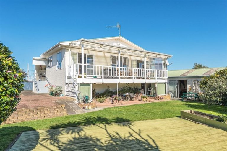 Photo of property in 6 Arundel Place, Springvale, Whanganui, 4501