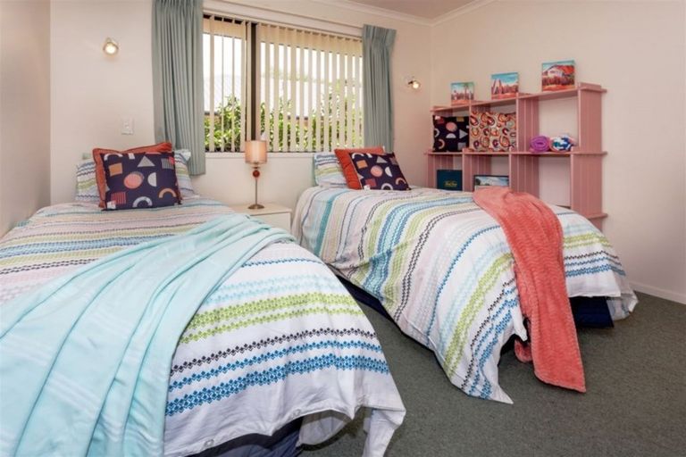 Photo of property in 105 The Drive, Whangamata, 3620