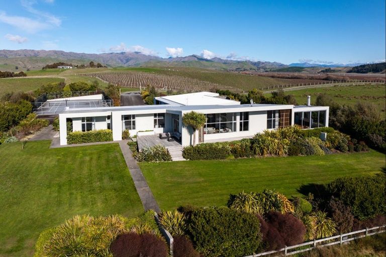 Photo of property in 127 Fairbourne Drive, Fairhall, Blenheim, 7272